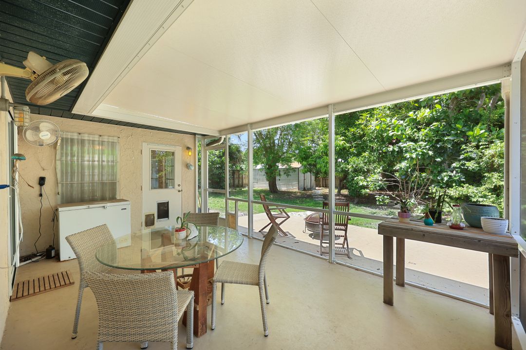 9863 Kentucky St, Bonita Springs, FL 34135