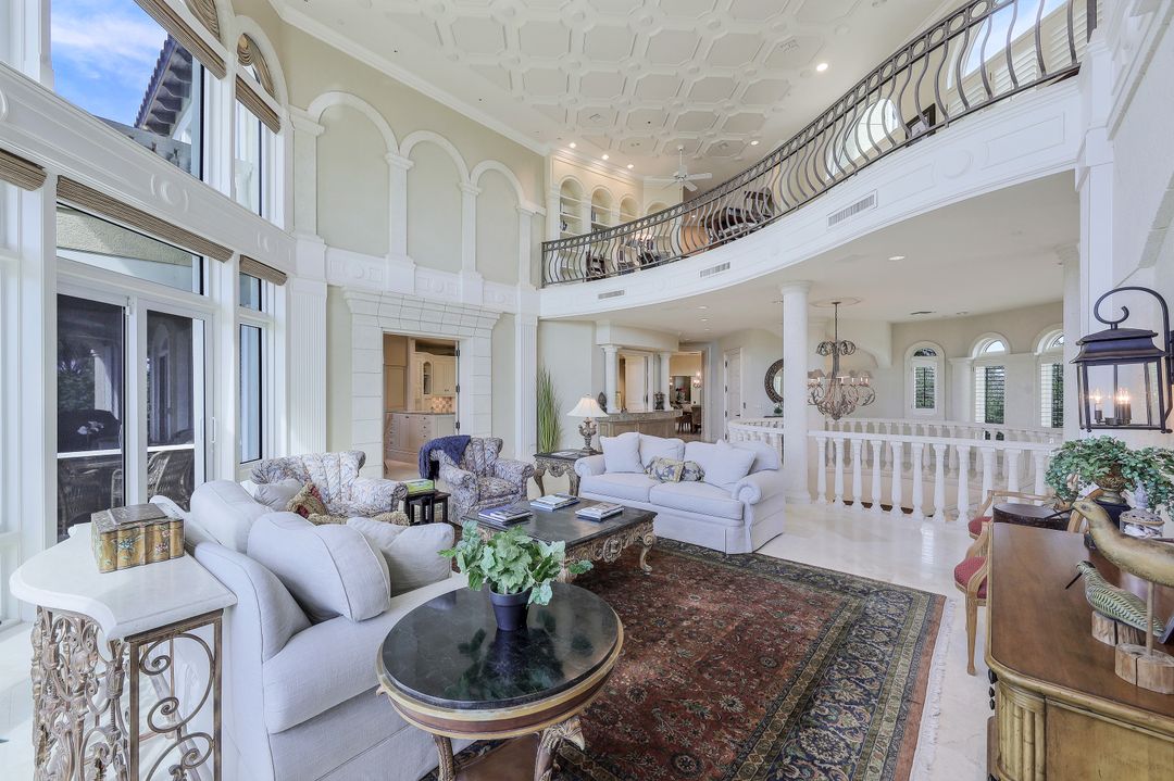 7425 Bay Colony Dr, Naples, FL 34108