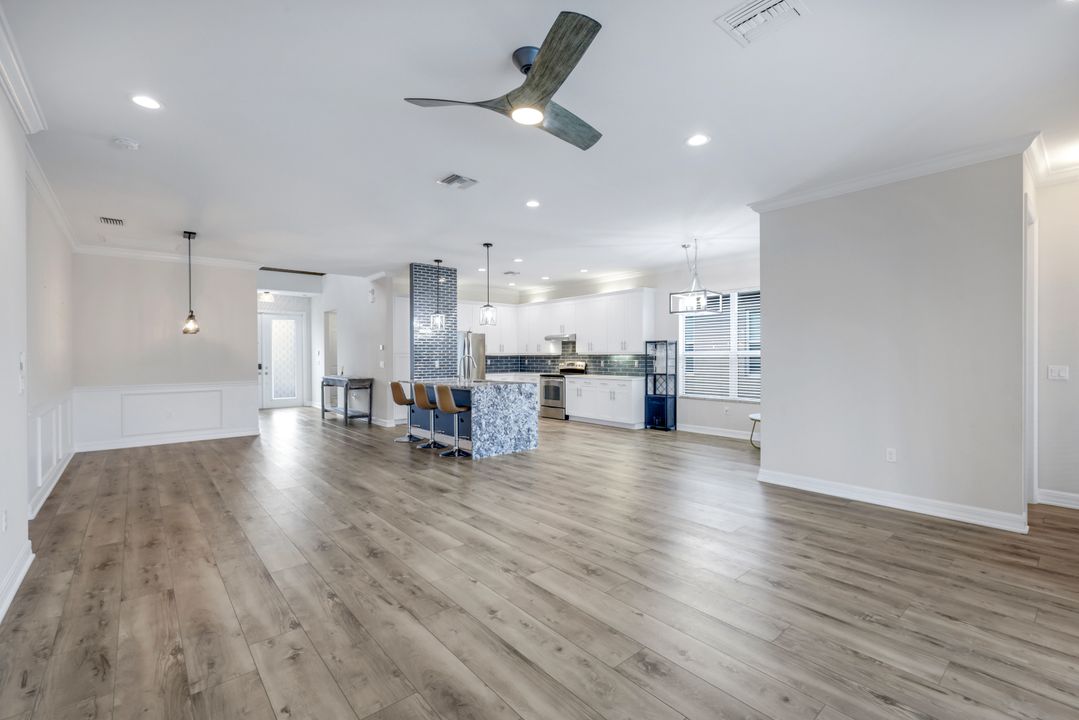 6619 Marbella Dr, Naples, FL 34105