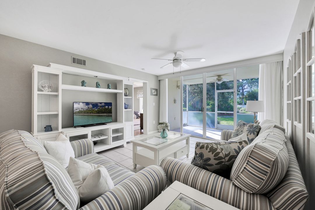 15191 Cedarwood Ln #102, Naples, FL 34110