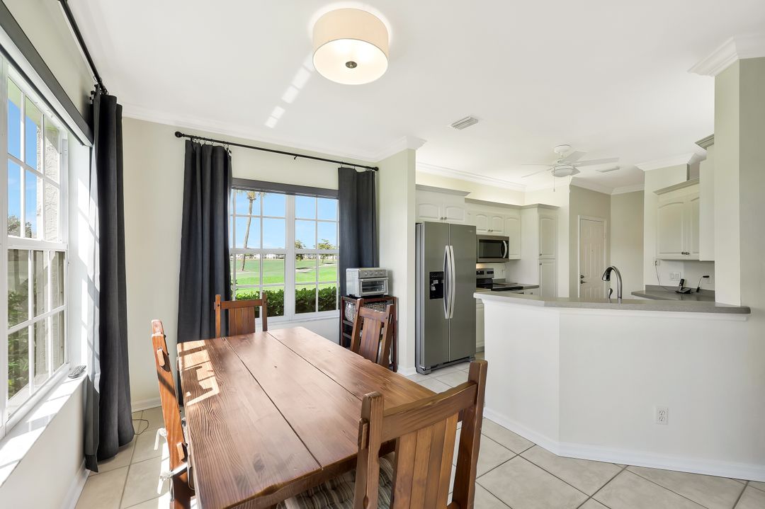 5877 3 Iron Dr #702, Naples, FL 34110