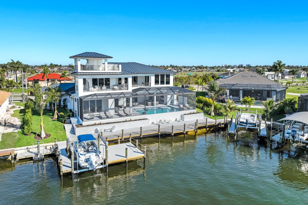 4316 Sands Blvd, Cape Coral, FL 33914