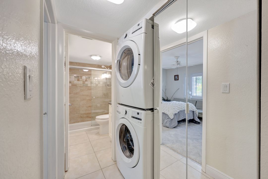 2264 Winkler Ave #204, Fort Myers, FL 33901