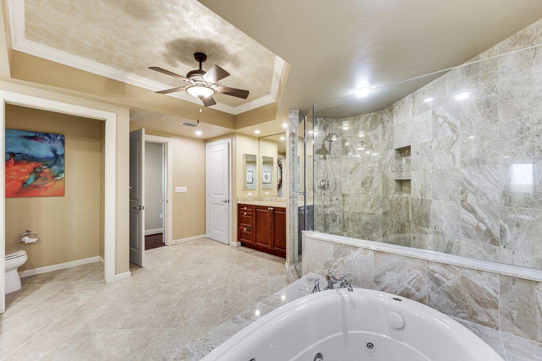 1050 Borghese Ln #605, Naples, FL 34114