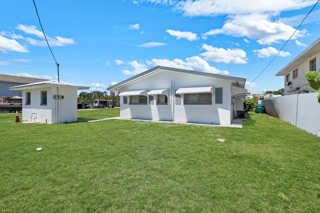 4905 Viceroy St #B, Cape Coral, FL 33904