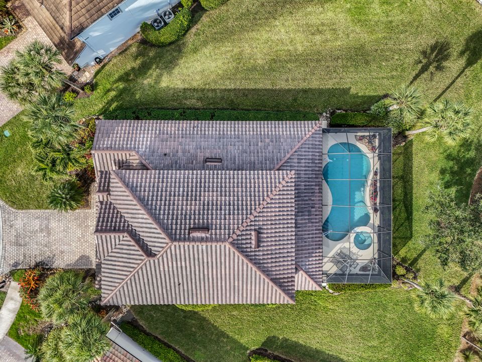 9175 Shale Ct, Naples, FL 34120