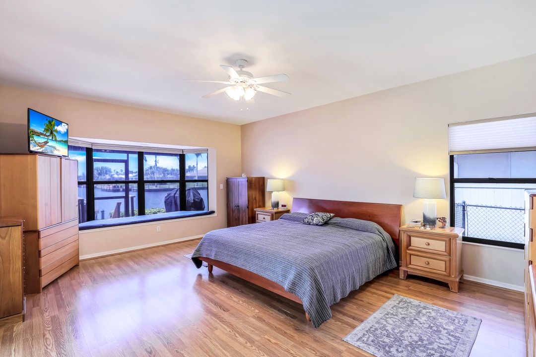 4702 SW 25th Ct, Cape Coral, FL 33914