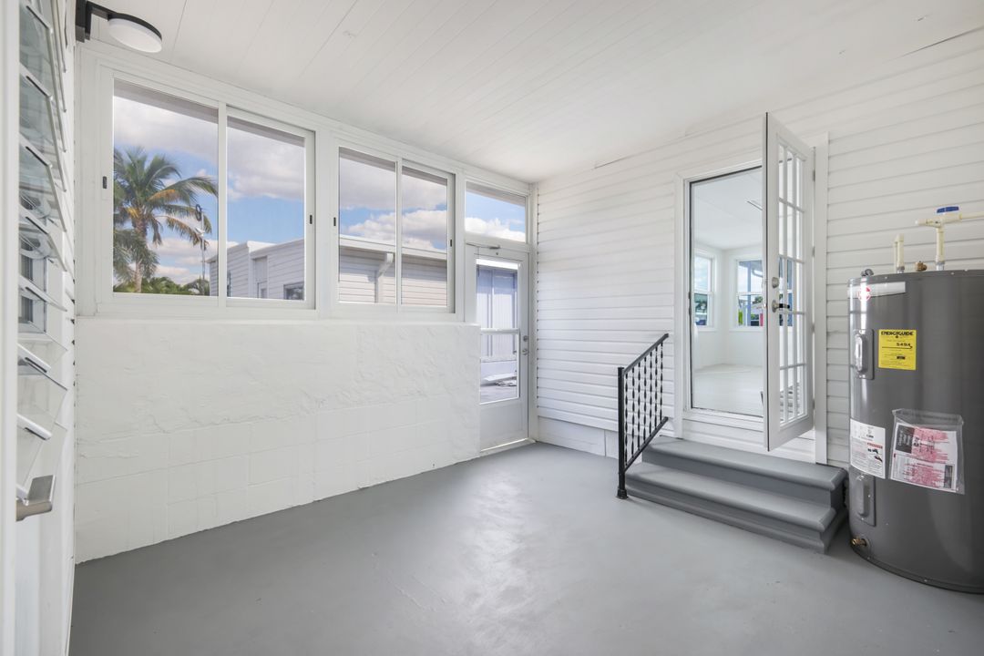 11340 Azalea Ln, Fort Myers Beach, FL 33931