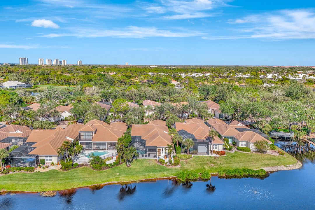 3671 Olde Cottage Ln, Bonita Springs, FL 34134