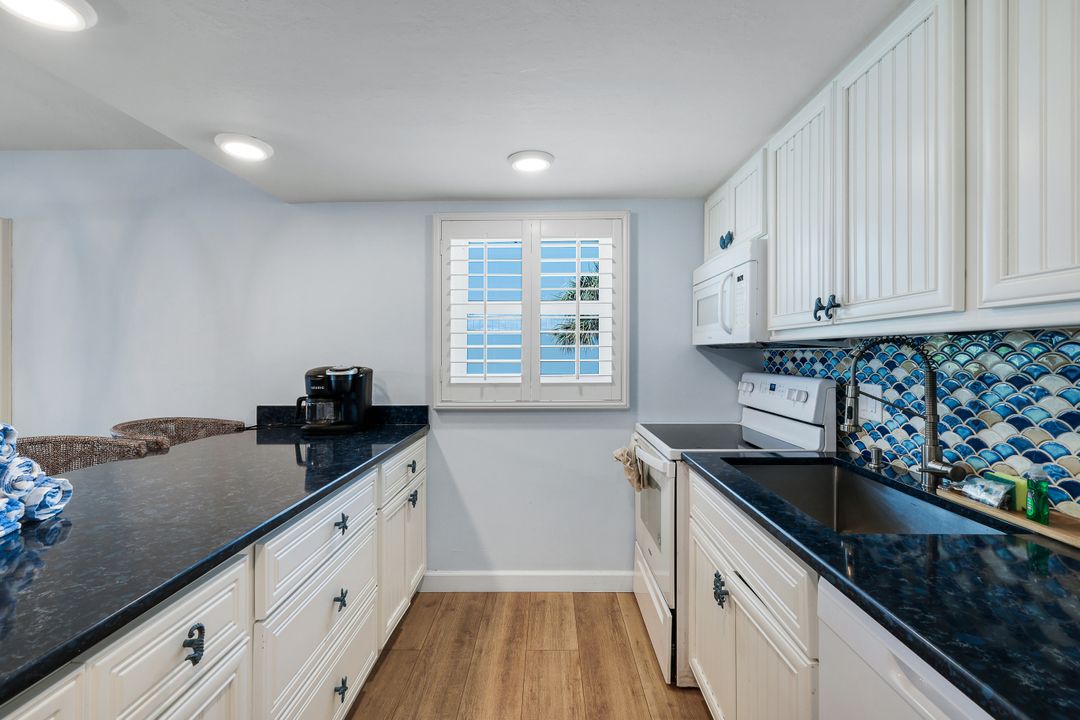 2428 Beach Villas, Captiva, FL 33924