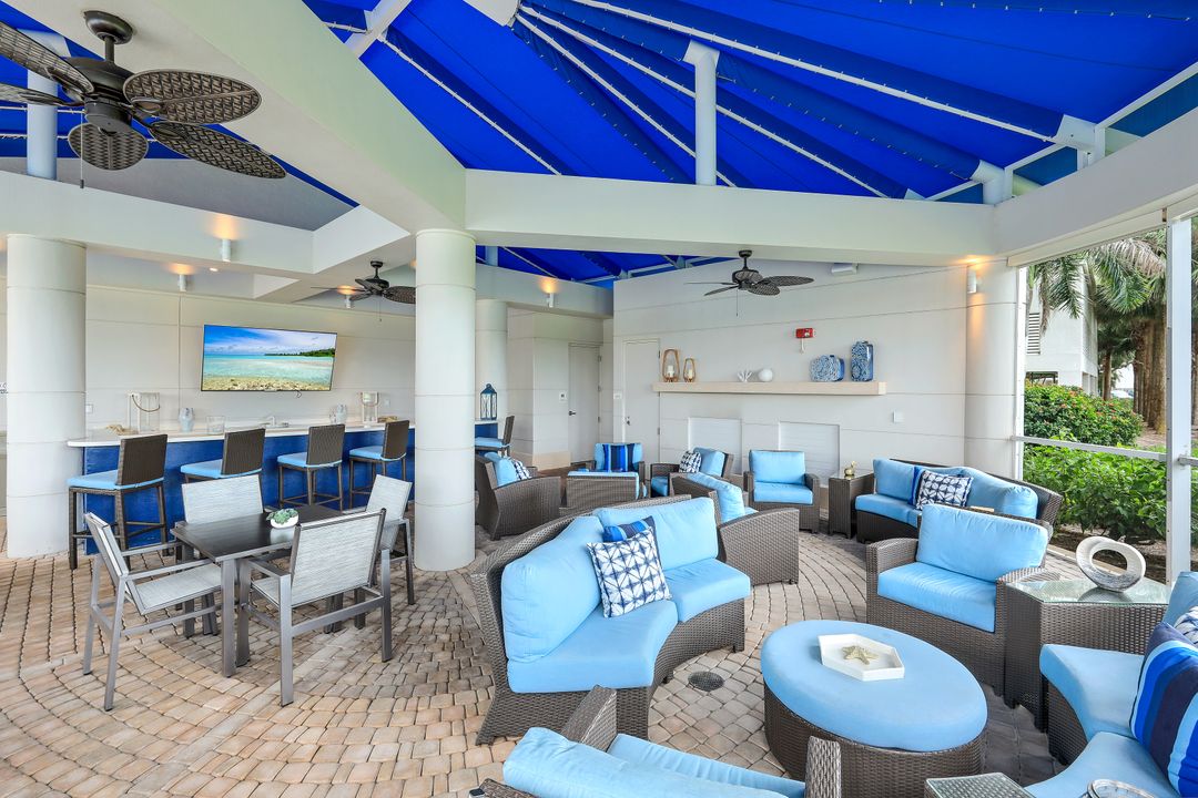 4951 Bonita Bay Blvd #PH302, Bonita Springs, FL 34134