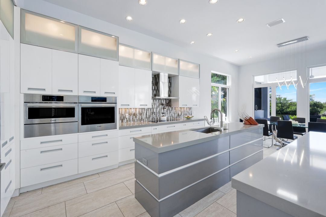 2826 SW 44th Terrace, Cape Coral, FL 33914