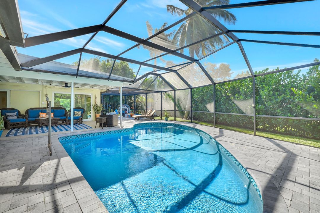 1293 Jamaica Rd, Marco Island, FL 34145