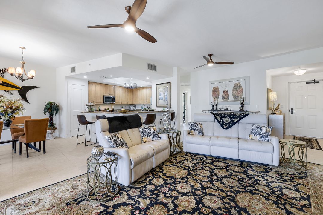 5704 Cape Harbour Dr #205, Cape Coral, FL 33914