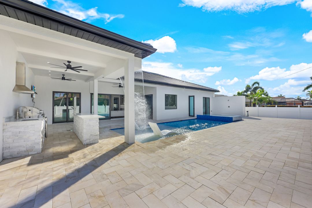 5240 SW 19th Pl, Cape Coral, FL 33914