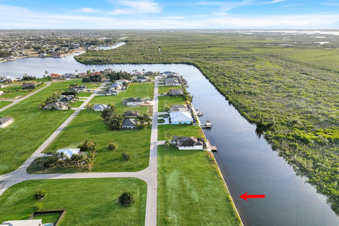 2804 NW 46th Ave, Cape Coral, FL 33993