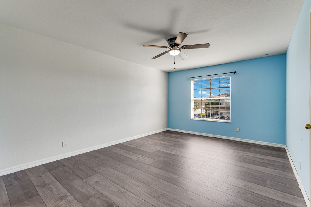 2210 Cape Heather Cir, Cape Coral, FL 33991
