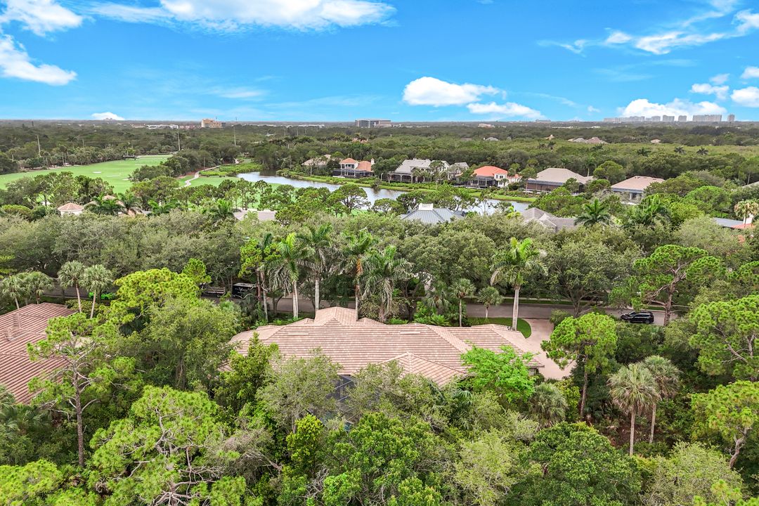 12099 Collier's Reserve Dr, Naples, FL 34110