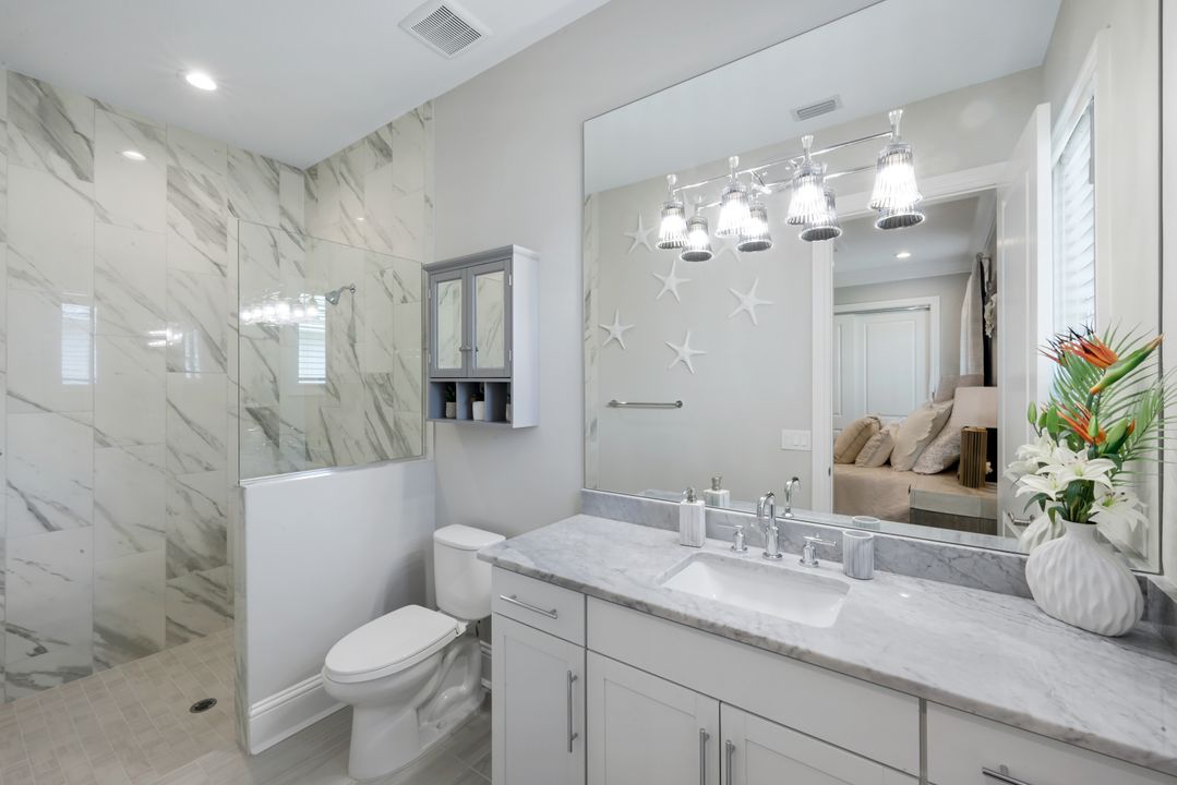 8931 Nevis Wy, Naples, FL 34112