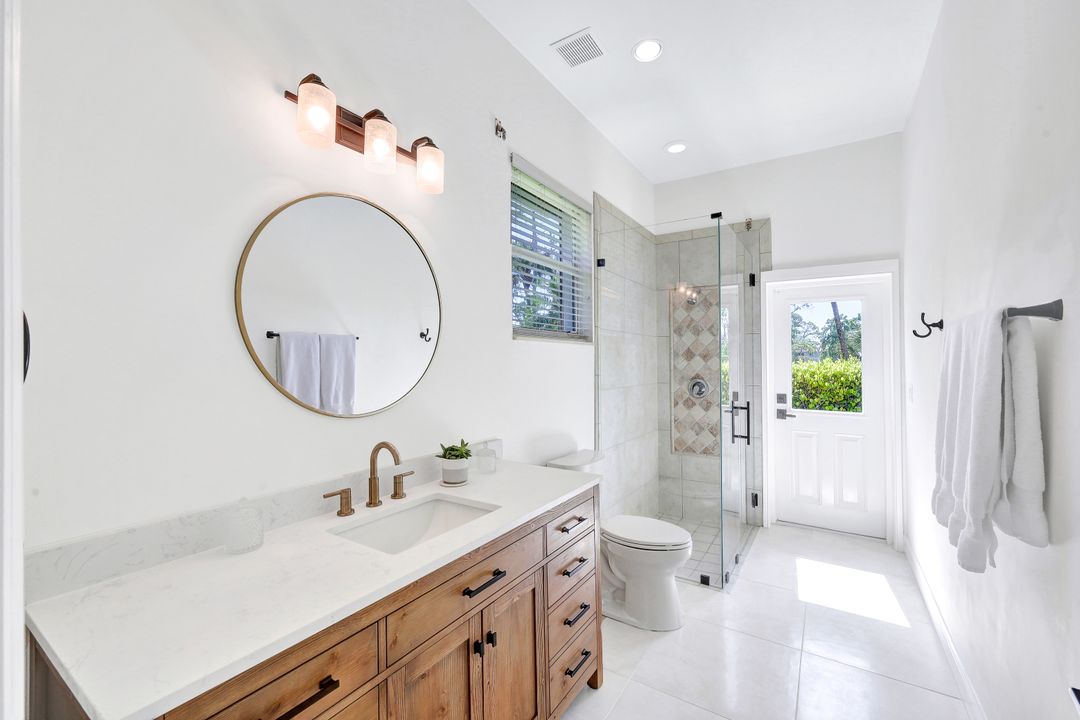 8028 Tiger Lily Dr, Naples, FL 34113