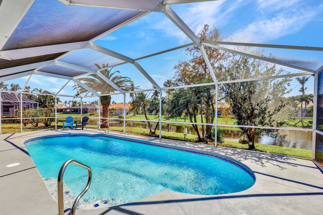 1046 SW 57th St, Cape Coral, FL 33914