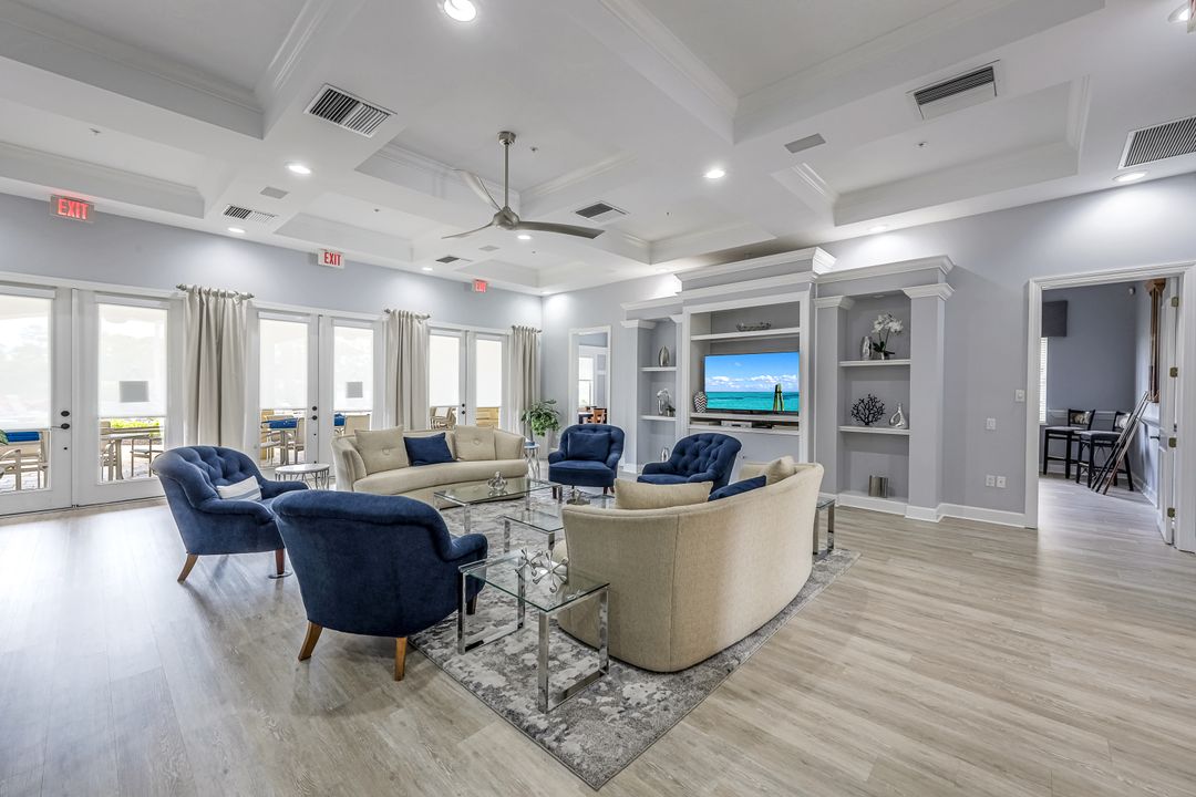 1732 Tarpon Bay Dr S #201, Naples, FL 34119