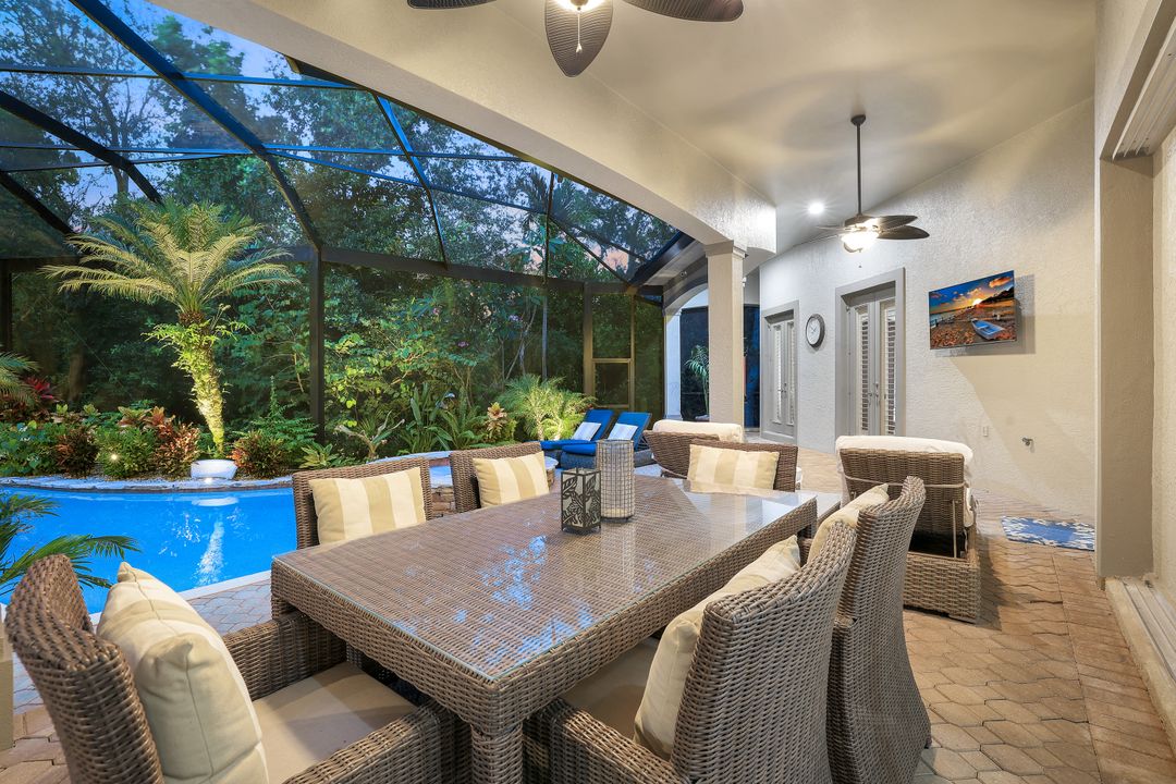 12099 Collier's Reserve Dr, Naples, FL 34110