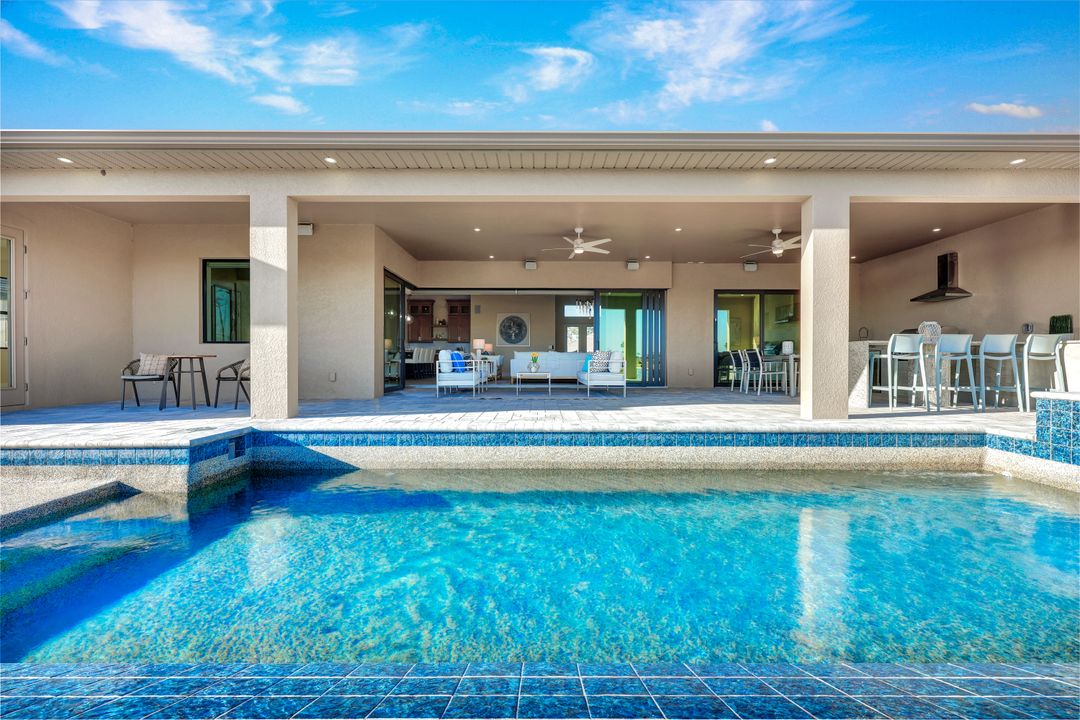 3220 NW 21st St, Cape Coral, FL 33993