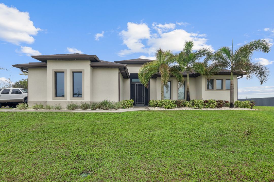 3790 54th Ave NE, Naples, FL 34120