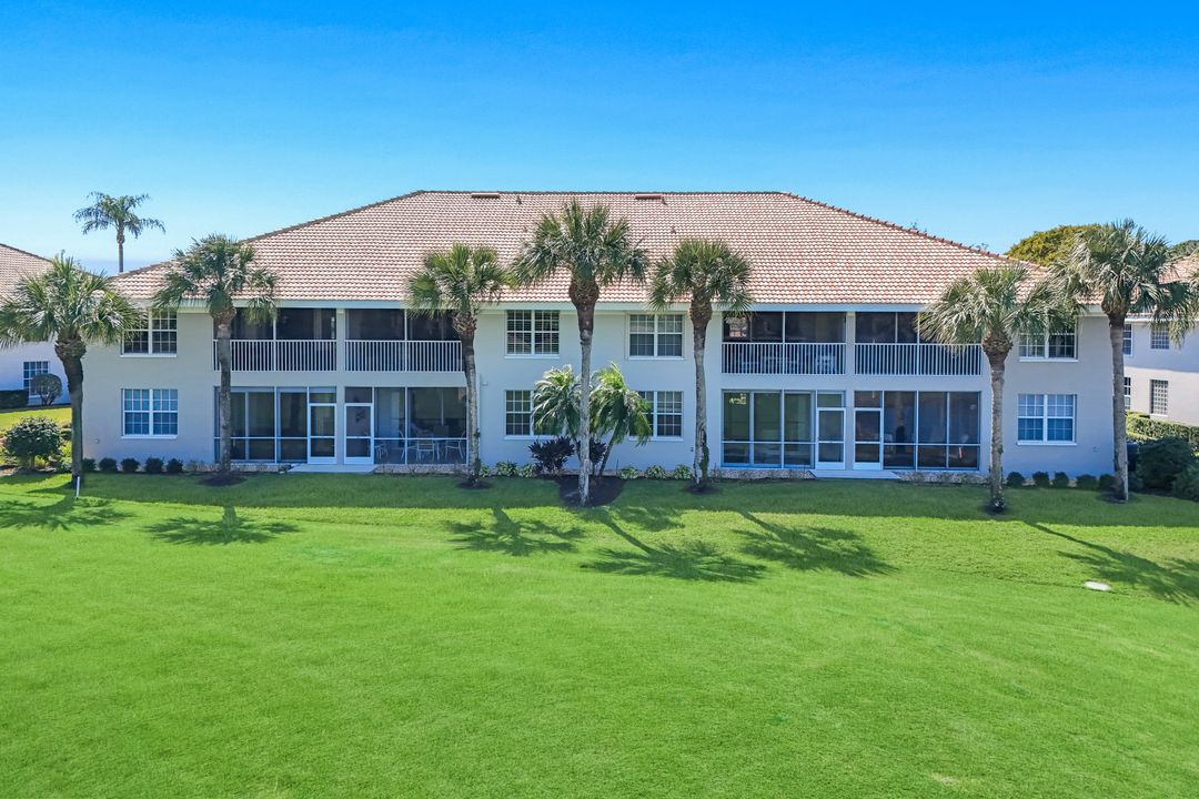 2385 Harmony Ln #204, Naples, FL 34109