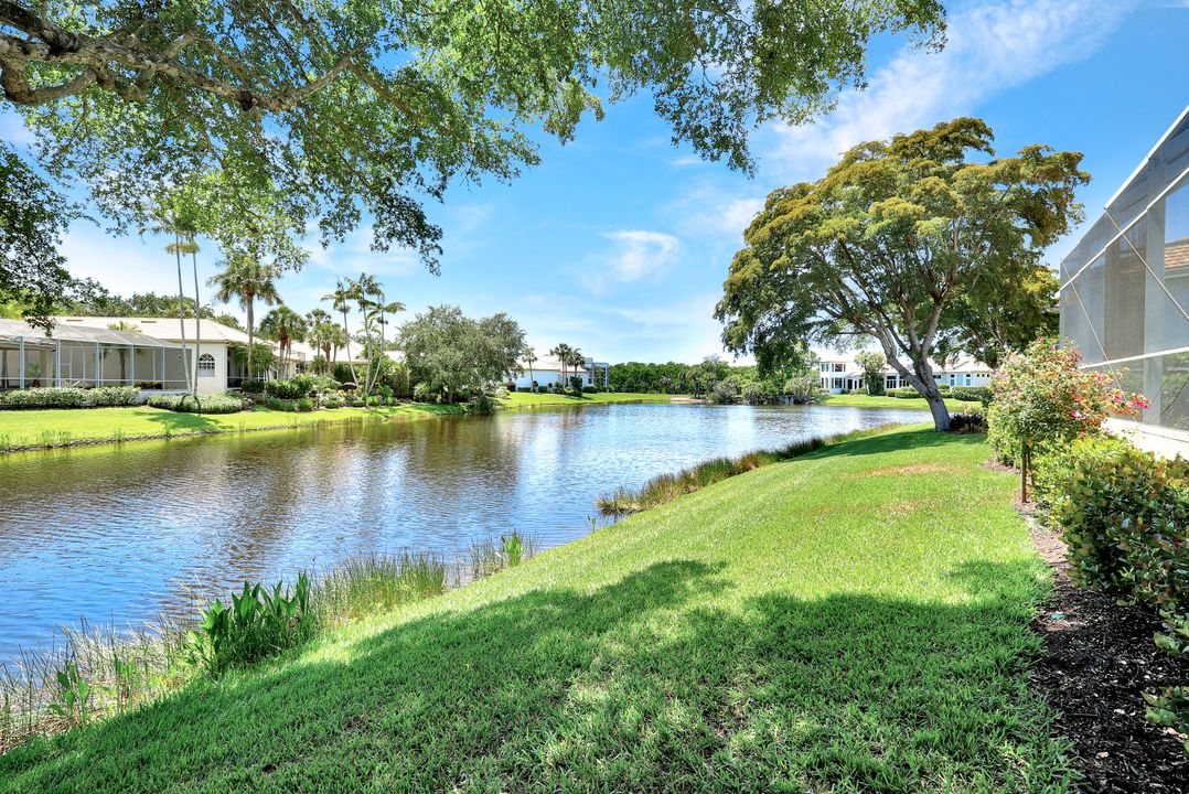 27536 Riverbank Dr, Bonita Springs, FL 34134