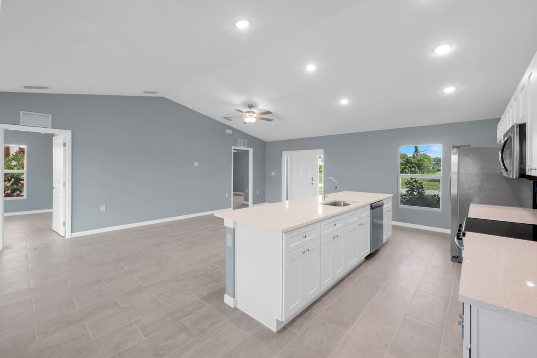 2224 NW 25th Terrace, Cape Coral, FL 33993