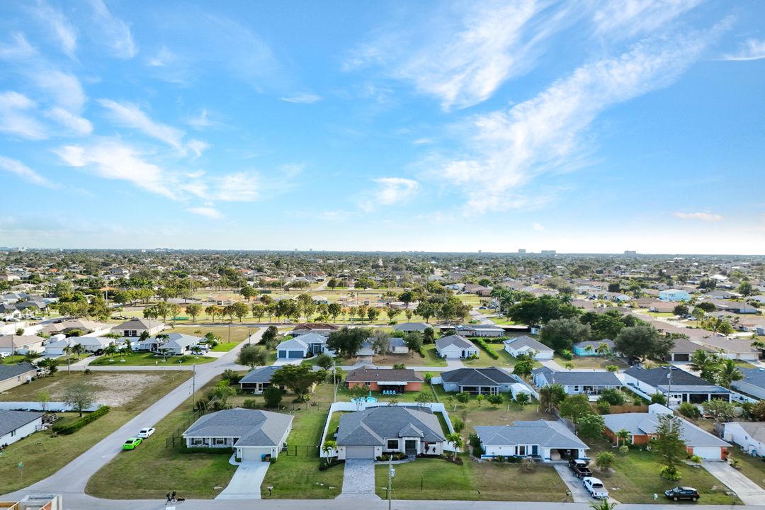 306 SW 28th Terrace, Cape Coral, FL 33914