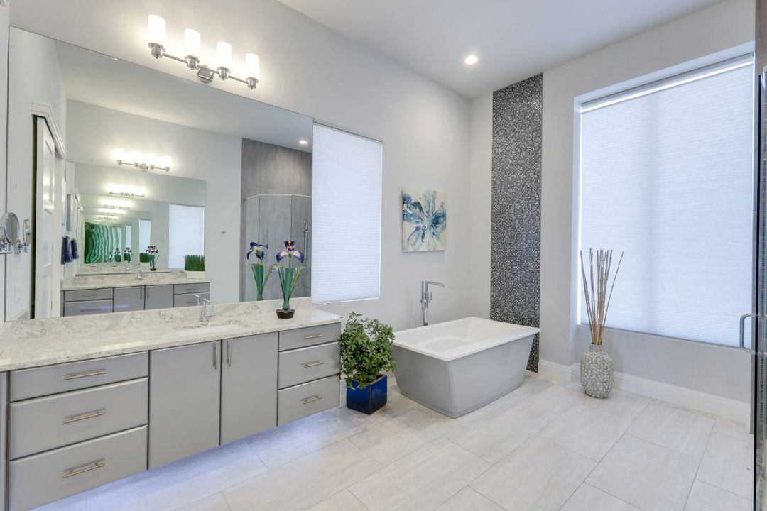 2826 SW 44th Terrace, Cape Coral, FL 33914