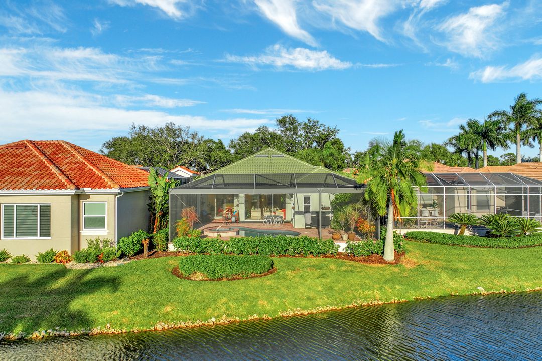 4970 Bollard Ct, Naples, FL 34112