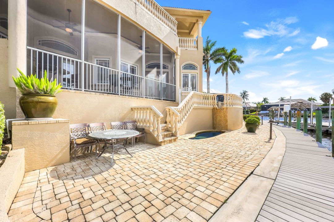 5502 Harbour Preserve Cir, Cape Coral, FL 33914