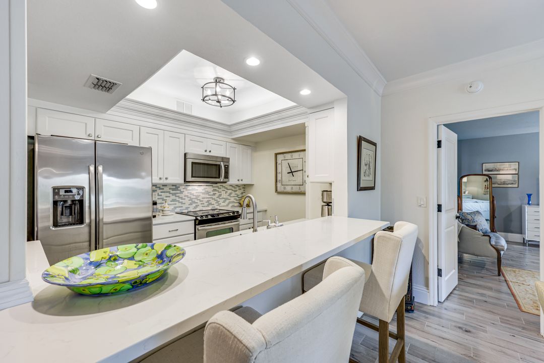 788 Willowbrook Dr #502, Naples, FL 34108