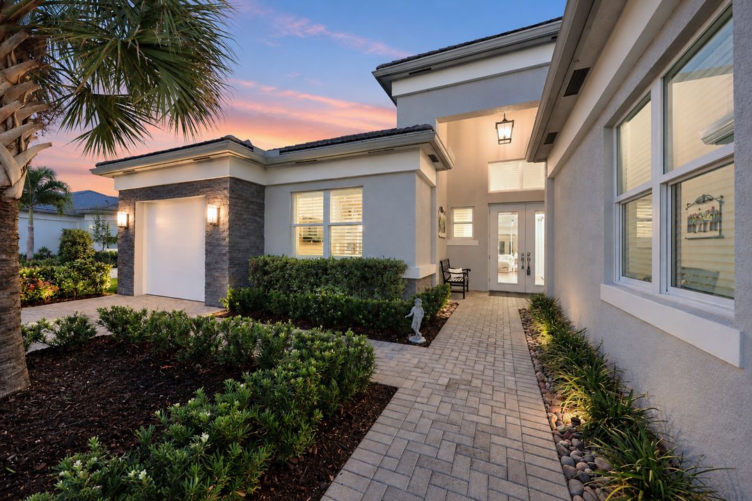 12338 Lavender Ave, Naples, FL 34120