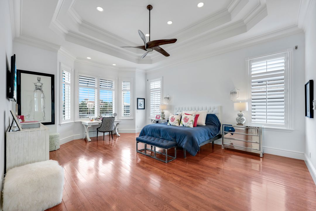 434 Conners Ave, Naples, FL 34108