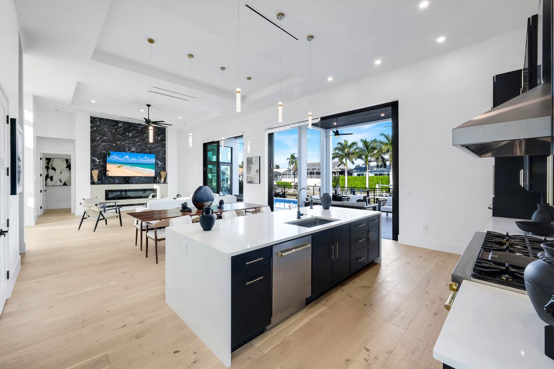 771 Orchid Ct, Marco Island, FL 34145