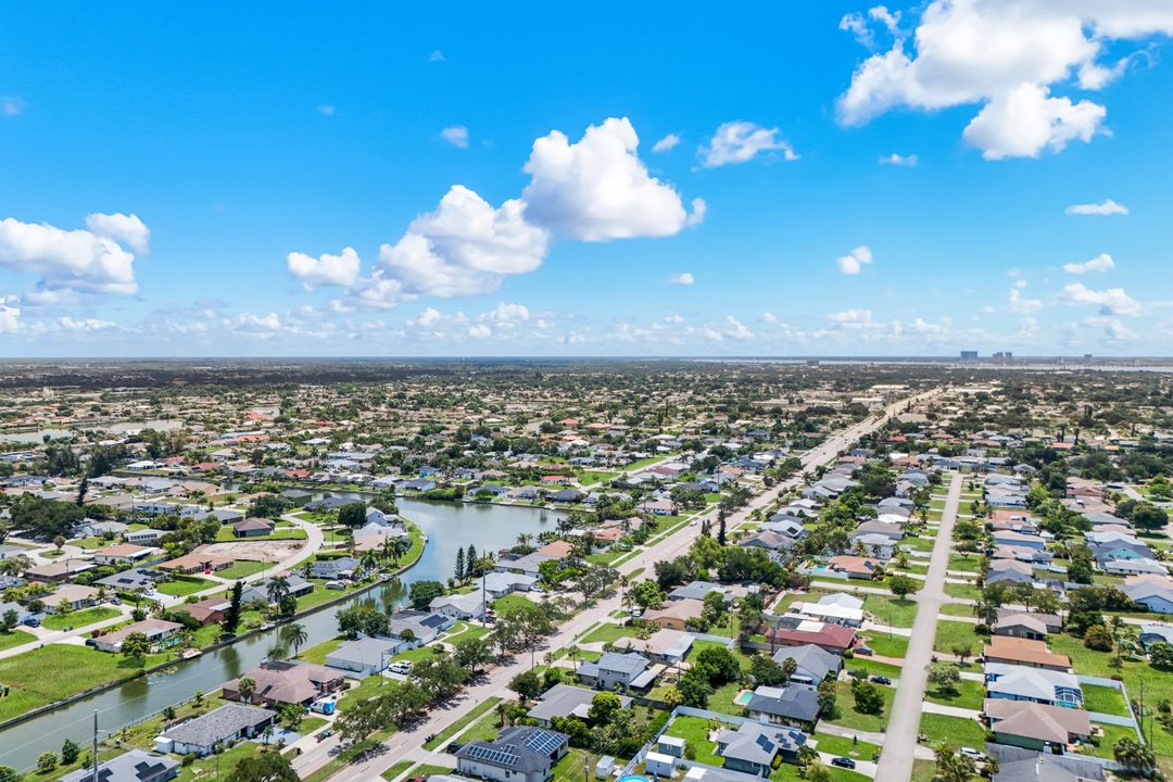 1813 Hancock Bridge Pkwy, Cape Coral, FL 33990