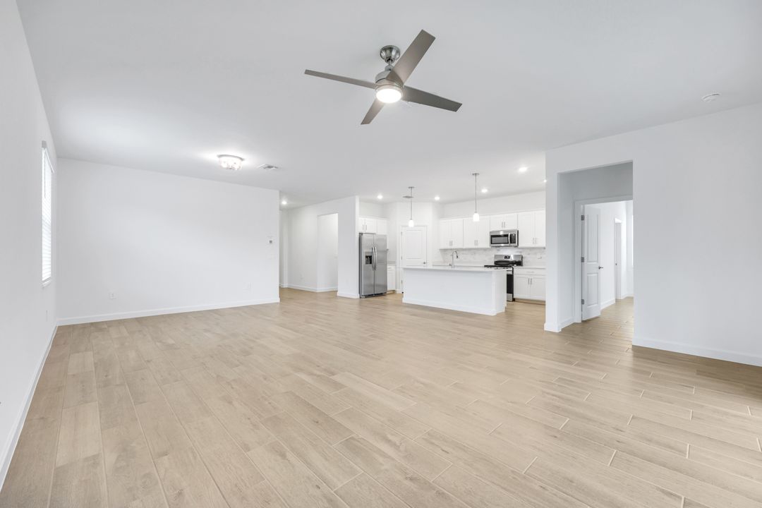 14303 Winding Cedar Wy, Fort Myers, FL 33913