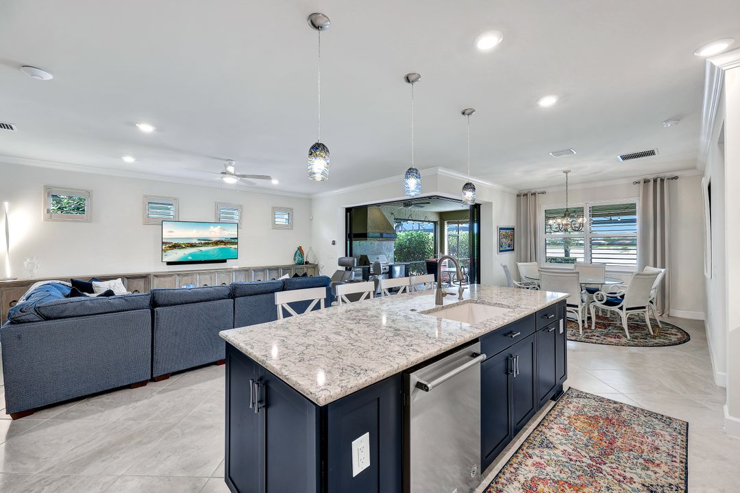 6759 Pennyroyal Dr, Naples, FL 34114