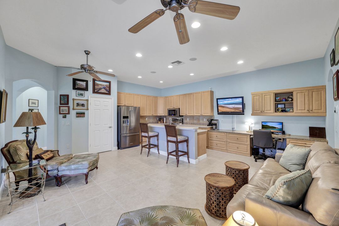 13968 Avon Park Cir, Fort Myers, FL 33912