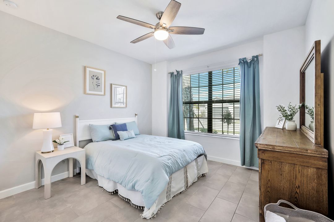 11348 Canopy Loop, Fort Myers, FL 33913