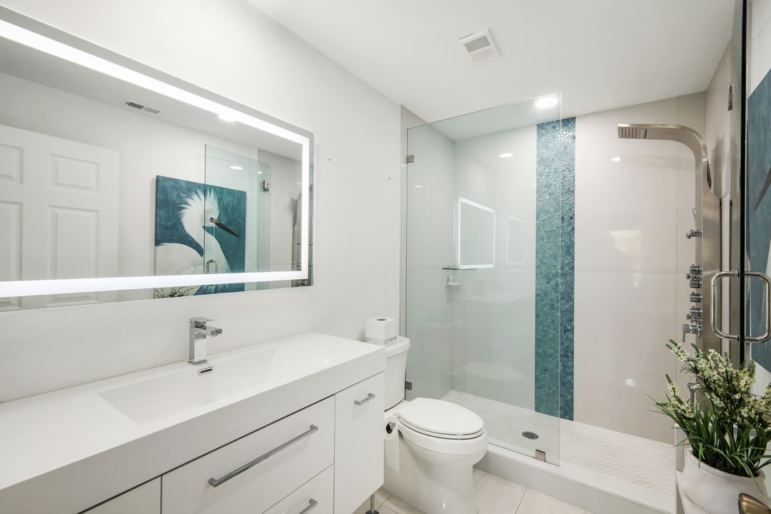 1100 Sarah Jean Cir #201, Naples, FL 34110