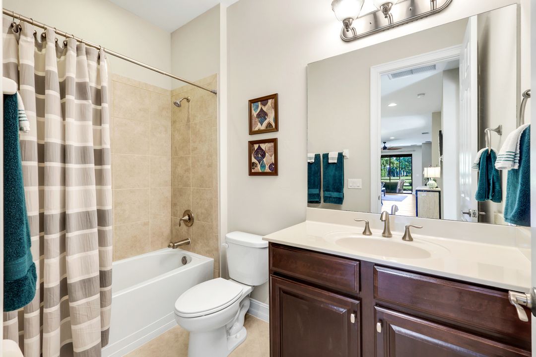 11087 St. Roman Way, Bonita Springs, FL 34135