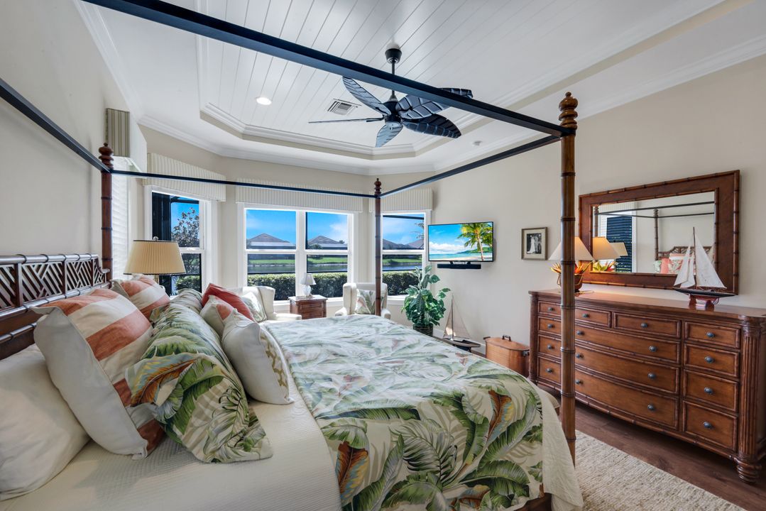 8362 Viale Cir, Naples, FL 34114
