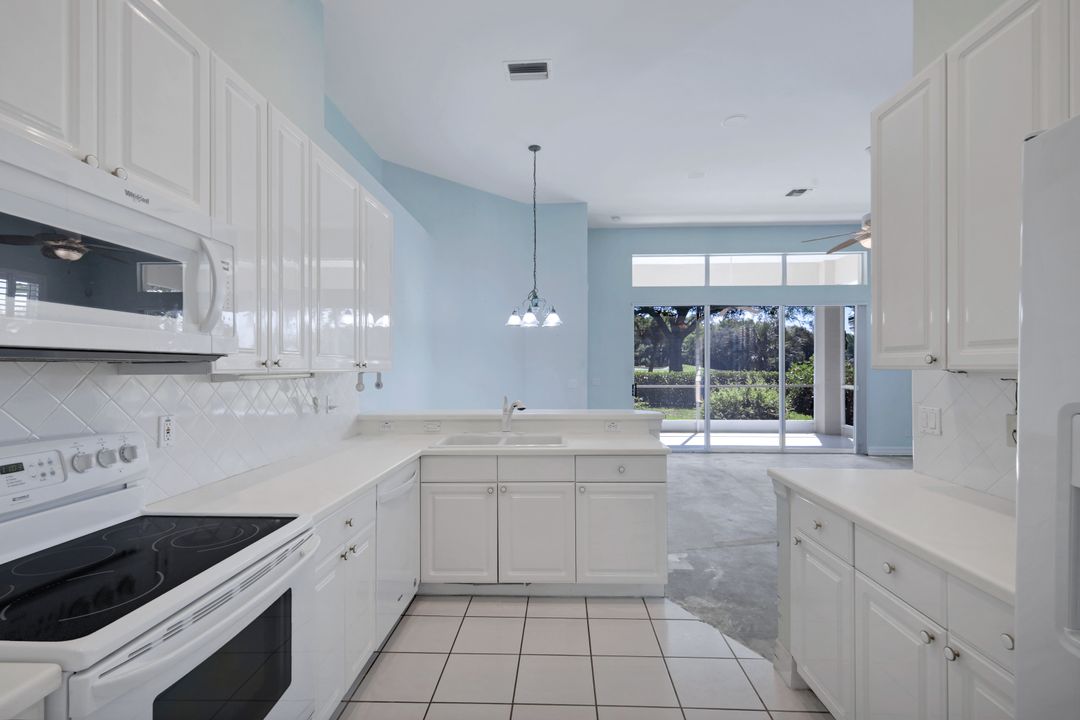 25380 Galashields Cir, Bonita Springs, FL 34134