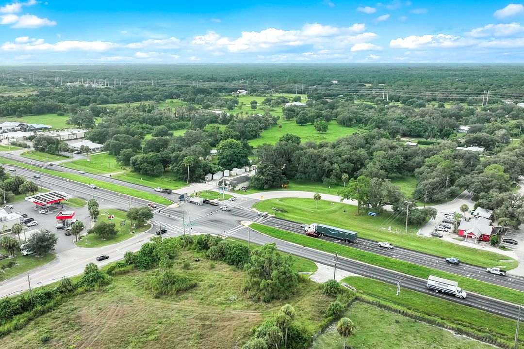 21211 Palm Beach Blvd, Alva, FL 33920